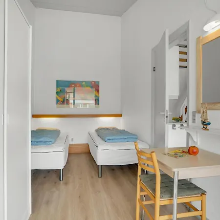 Amazing In With Kitchen